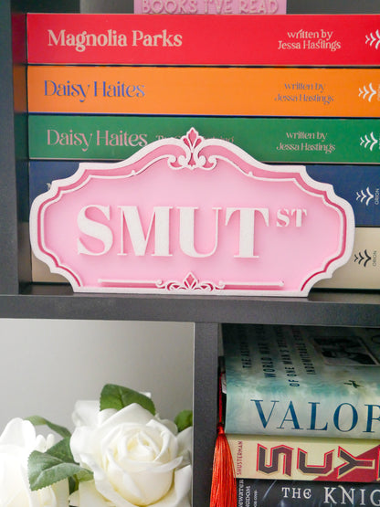 Custom Glitter Street Sign Shelf Decor – 3D Printed Bookshelf Sign