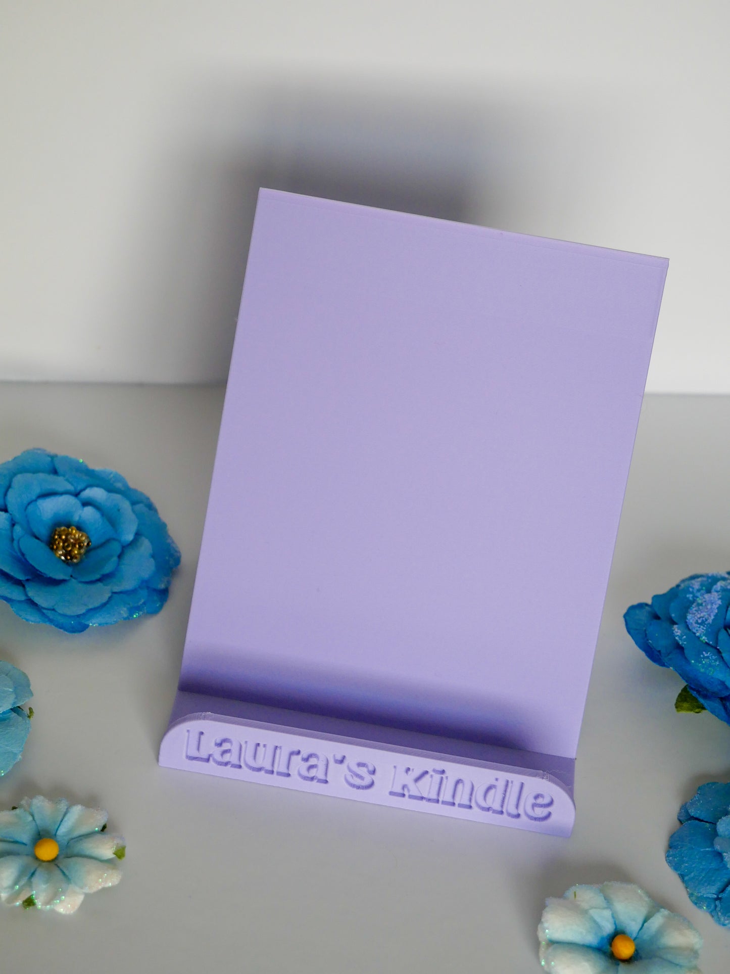 Personalized 3D Printed Kindle Stand